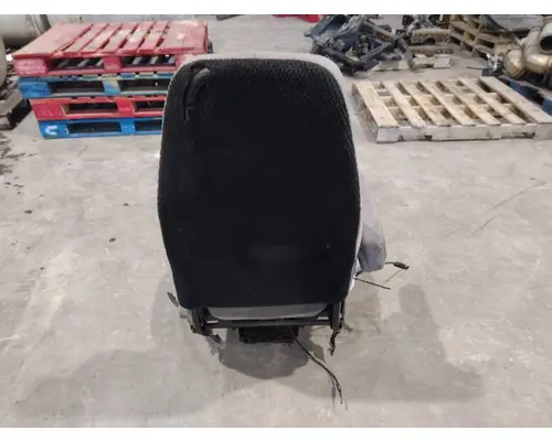 MACK CXU612 SEAT, FRONT