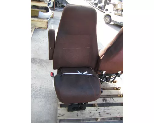 MACK CXU612 SEAT, FRONT