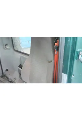 MACK CXU612 SEAT, FRONT