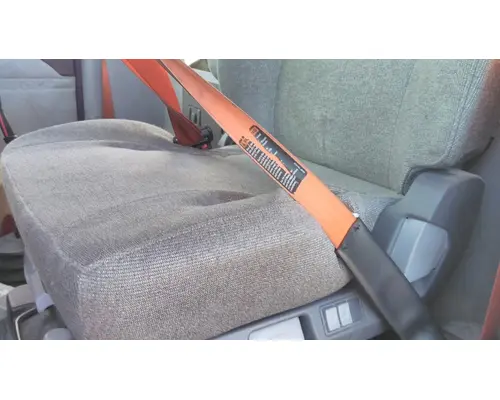 MACK CXU612 SEAT, FRONT