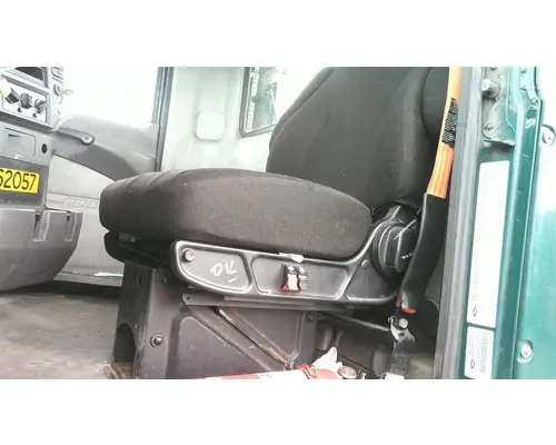 MACK CXU612 SEAT, FRONT