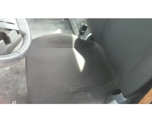 MACK CXU612 SEAT, FRONT