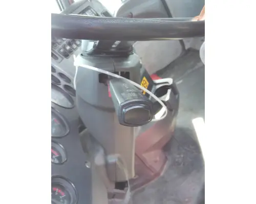 MACK CXU612 STEERING COLUMN