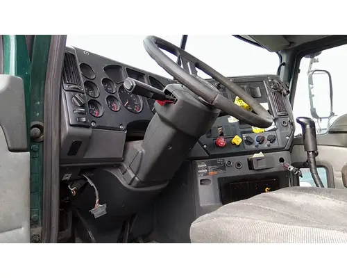 MACK CXU612 STEERING COLUMN
