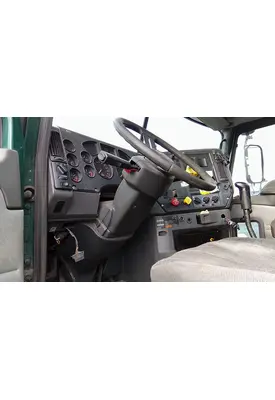 MACK CXU612 STEERING COLUMN