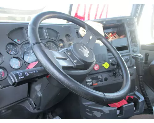 MACK CXU612 STEERING COLUMN