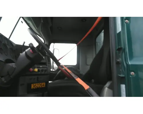 MACK CXU612 STEERING COLUMN