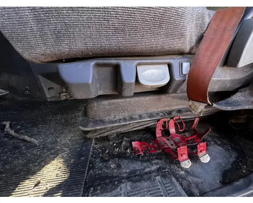 MACK CXU612 Seat, Front