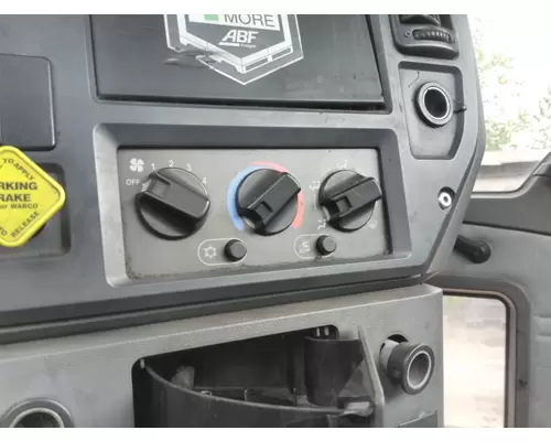 MACK CXU612 TEMPERATURE CONTROL