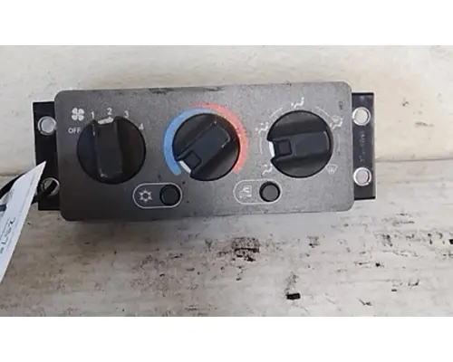 MACK CXU612 TEMPERATURE CONTROL
