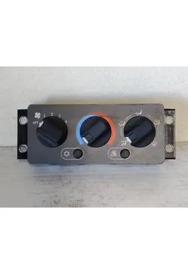 MACK CXU612 TEMPERATURE CONTROL