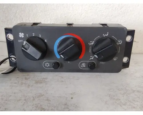 MACK CXU612 TEMPERATURE CONTROL