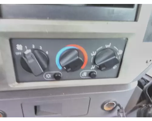 MACK CXU612 TEMPERATURE CONTROL