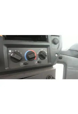 MACK CXU612 TEMPERATURE CONTROL