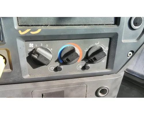 MACK CXU612 TEMPERATURE CONTROL