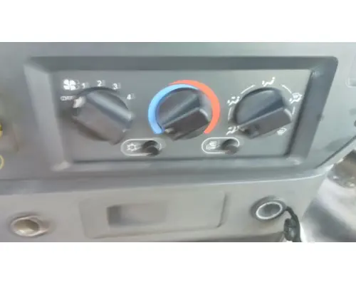 MACK CXU612 TEMPERATURE CONTROL