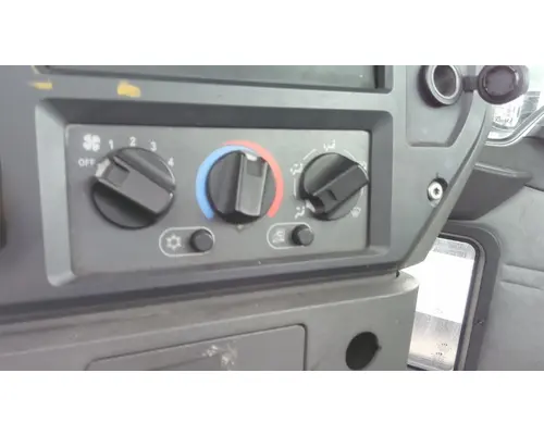 MACK CXU612 TEMPERATURE CONTROL