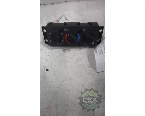 MACK CXU612 Temperature Control