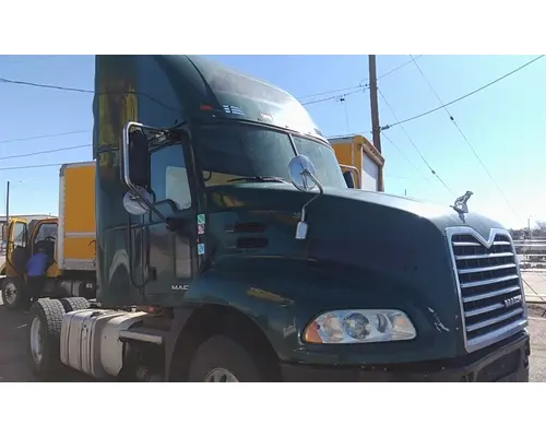 MACK CXU612 WHOLE TRUCK FOR RESALE