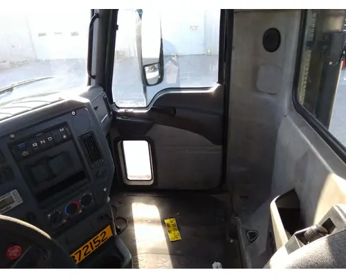 MACK CXU612 WHOLE TRUCK FOR RESALE