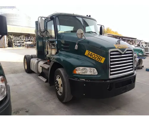 MACK CXU612 WHOLE TRUCK FOR RESALE