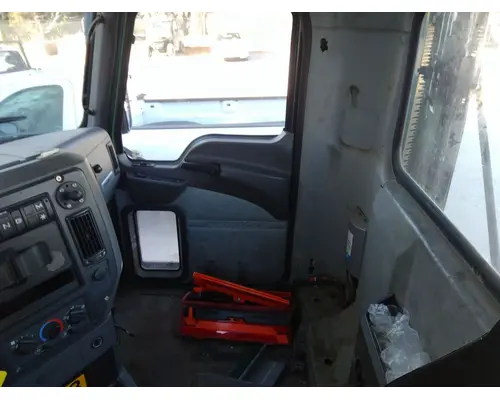 MACK CXU612 WHOLE TRUCK FOR RESALE