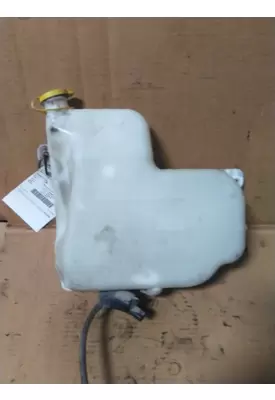 MACK CXU612 WINDSHIELD WASHER RESERVOIR