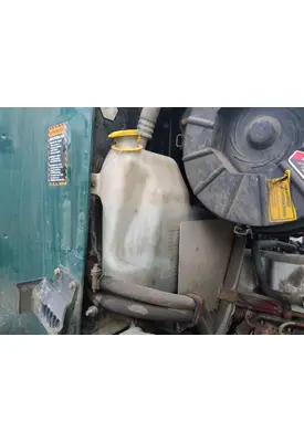 MACK CXU612 WINDSHIELD WASHER RESERVOIR