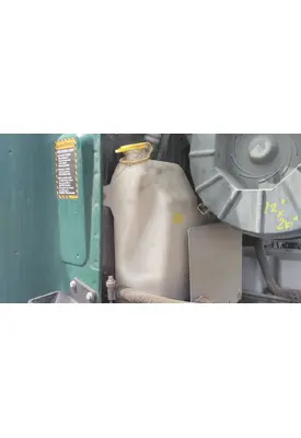 MACK CXU612 WINDSHIELD WASHER RESERVOIR