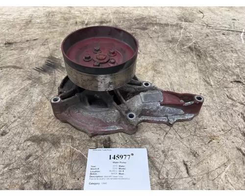 MACK CXU612 Water Pump