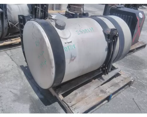 MACK CXU613 2008-2018 FUEL TANK