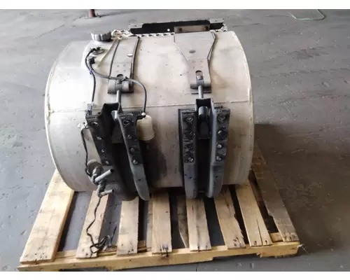 MACK CXU613 2008-2018 FUEL TANK