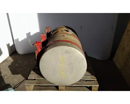 MACK CXU613 2008-2018 FUEL TANK