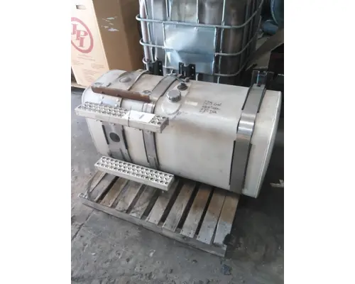 MACK CXU613 2008-2018 FUEL TANK