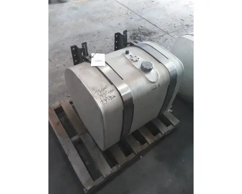 MACK CXU613 2008-2018 FUEL TANK