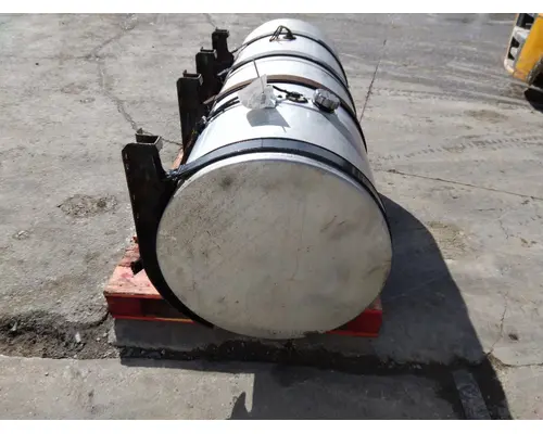 MACK CXU613 2008-2018 FUEL TANK