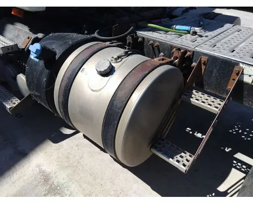 MACK CXU613 2008-2018 FUEL TANK