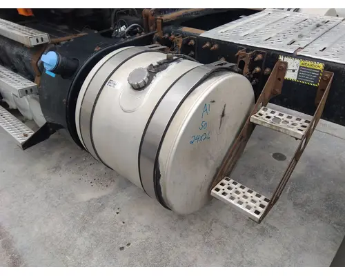 MACK CXU613 2008-2018 FUEL TANK