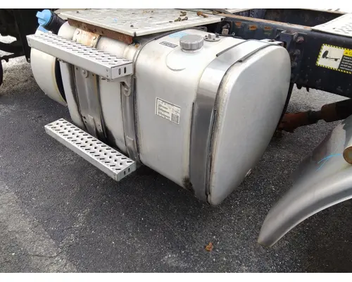 MACK CXU613 2008-2018 FUEL TANK