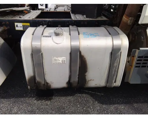 MACK CXU613 2008-2018 FUEL TANK