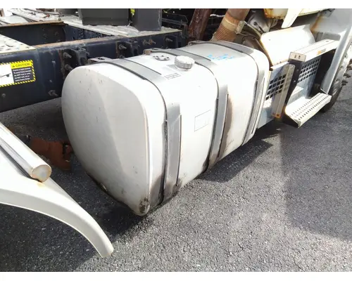 MACK CXU613 2008-2018 FUEL TANK
