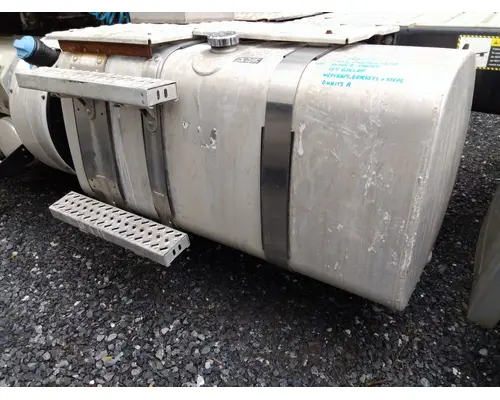 MACK CXU613 2008-2018 FUEL TANK