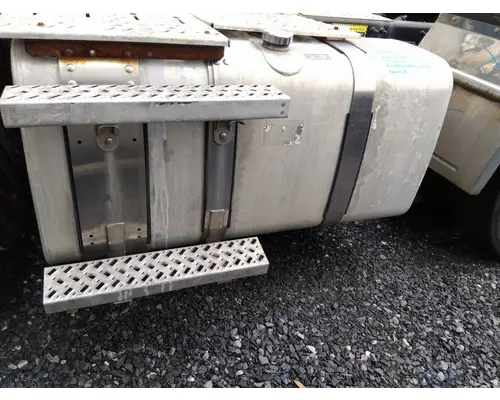 MACK CXU613 2008-2018 FUEL TANK