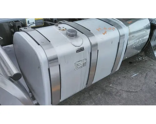 MACK CXU613 2008-2018 FUEL TANK