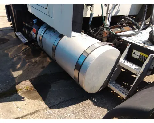 MACK CXU613 2008-2018 FUEL TANK