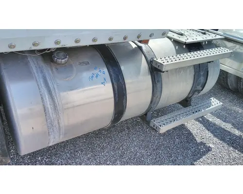 MACK CXU613 2008-2018 FUEL TANK