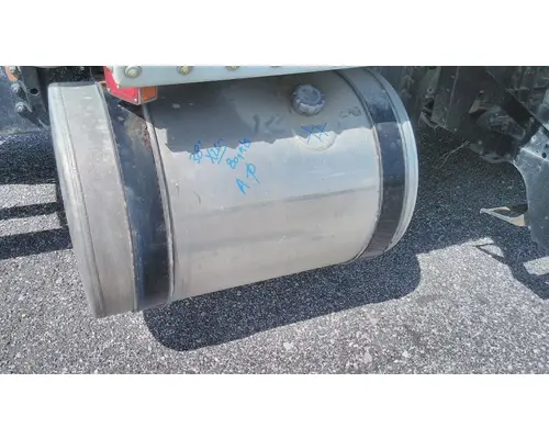 MACK CXU613 2008-2018 FUEL TANK
