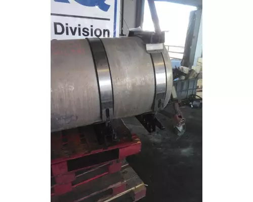 MACK CXU613 2008-2018 FUEL TANK