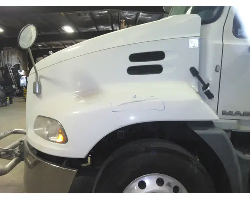 MACK CXU613 2008-2018 HOOD