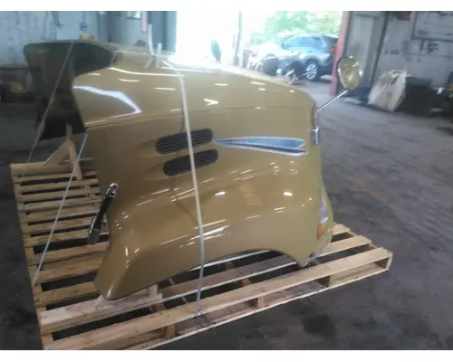 MACK CXU613 2008-2018 HOOD